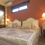 El Pino: With Private Pool Villa Sayalonga