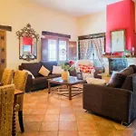 El Pino: With Private Pool Villa *