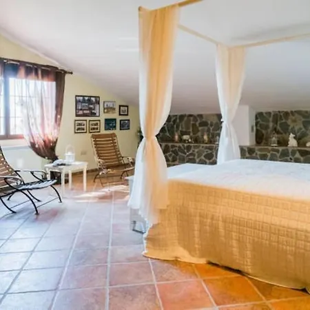 El Pino: With Private Pool Villa *