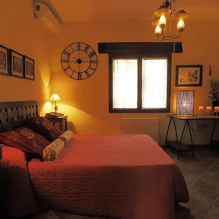 Villa El Pino: With Private Pool *