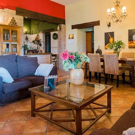El Pino: With Private Pool * Sayalonga